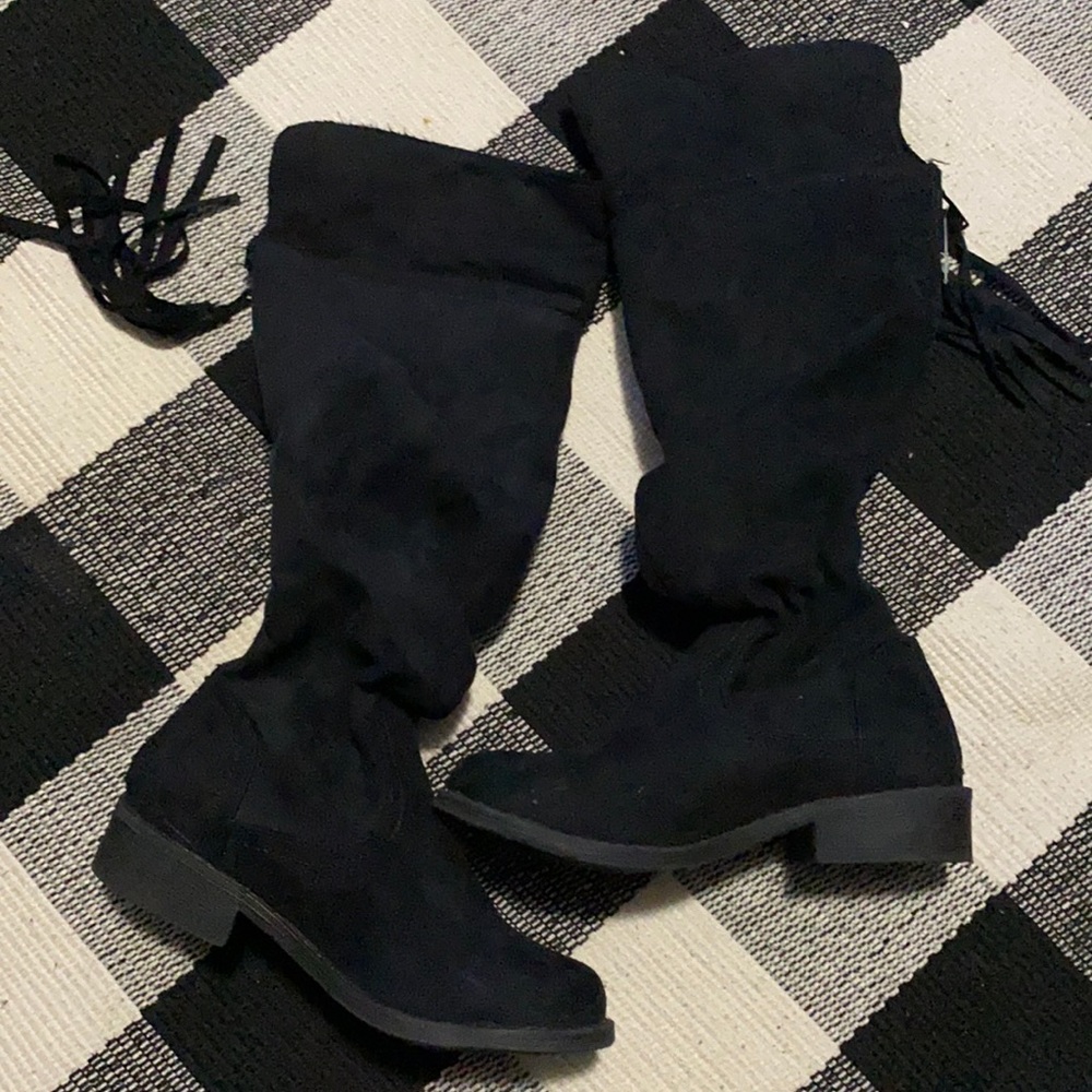 Girls knee high black boots